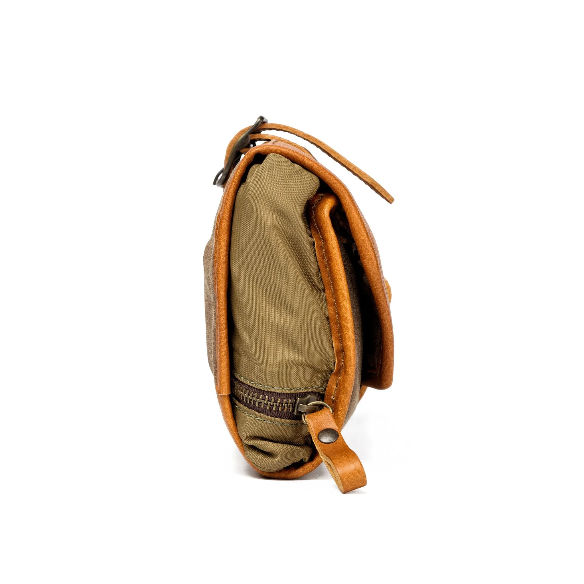 Campaign Waxed Canvas Roll-Up Shave Kit