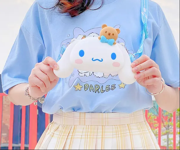 Cinna with Bear Silicone Bag