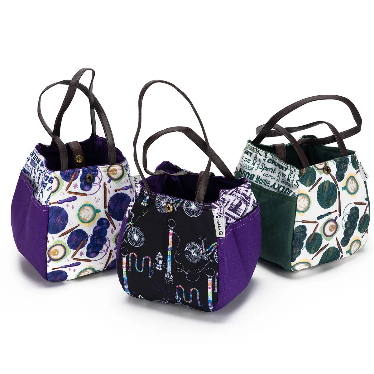 della Q Rosemary - 220-1 - Fabric Print Collection - Yarn Bombing