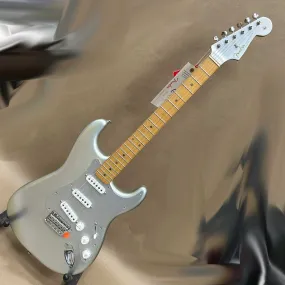 Fender H.E.R. Signature Stratocaster Chrome Glow - 2020