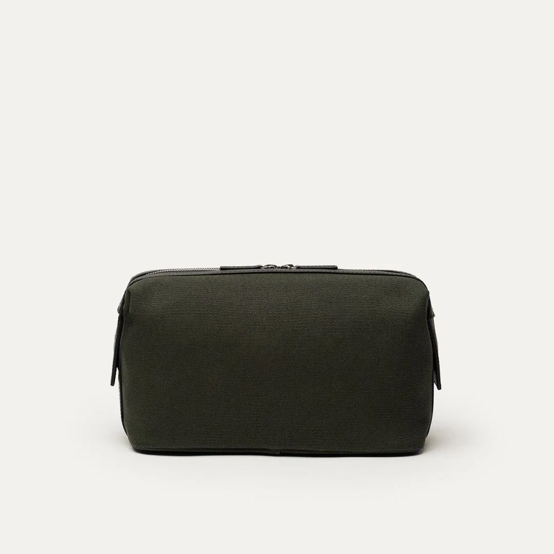 Kenyatta Canvas Toiletry Bag (Green)
