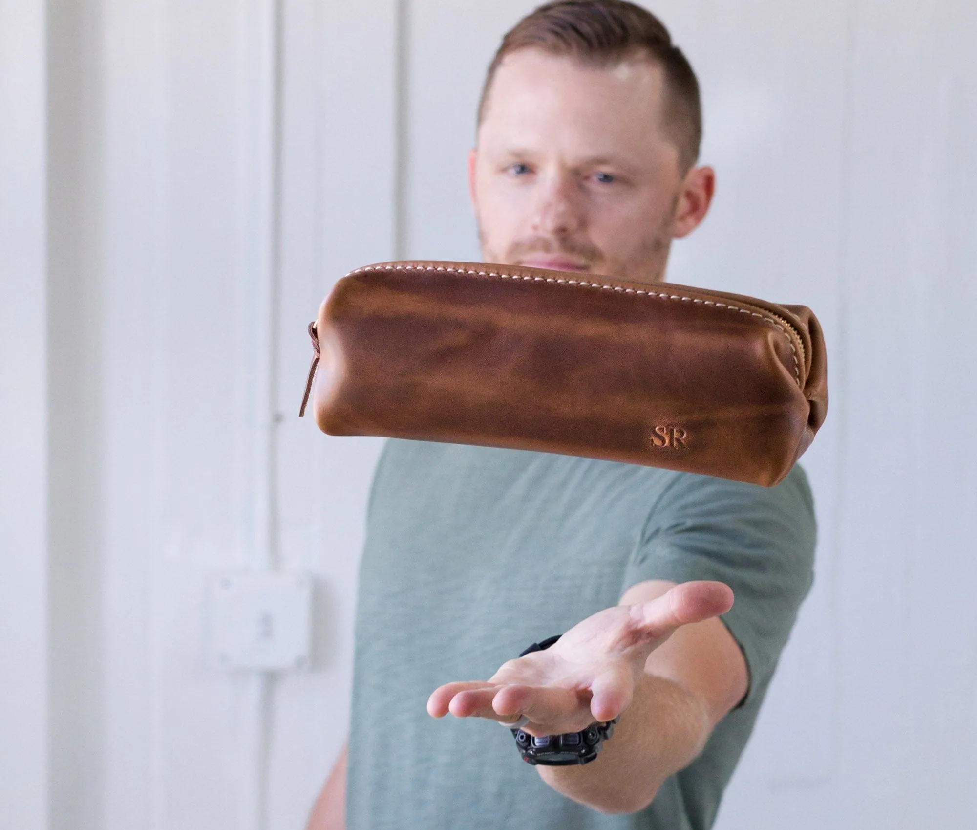 Lifetime Leather Co Men's Minimalist Shave Bag