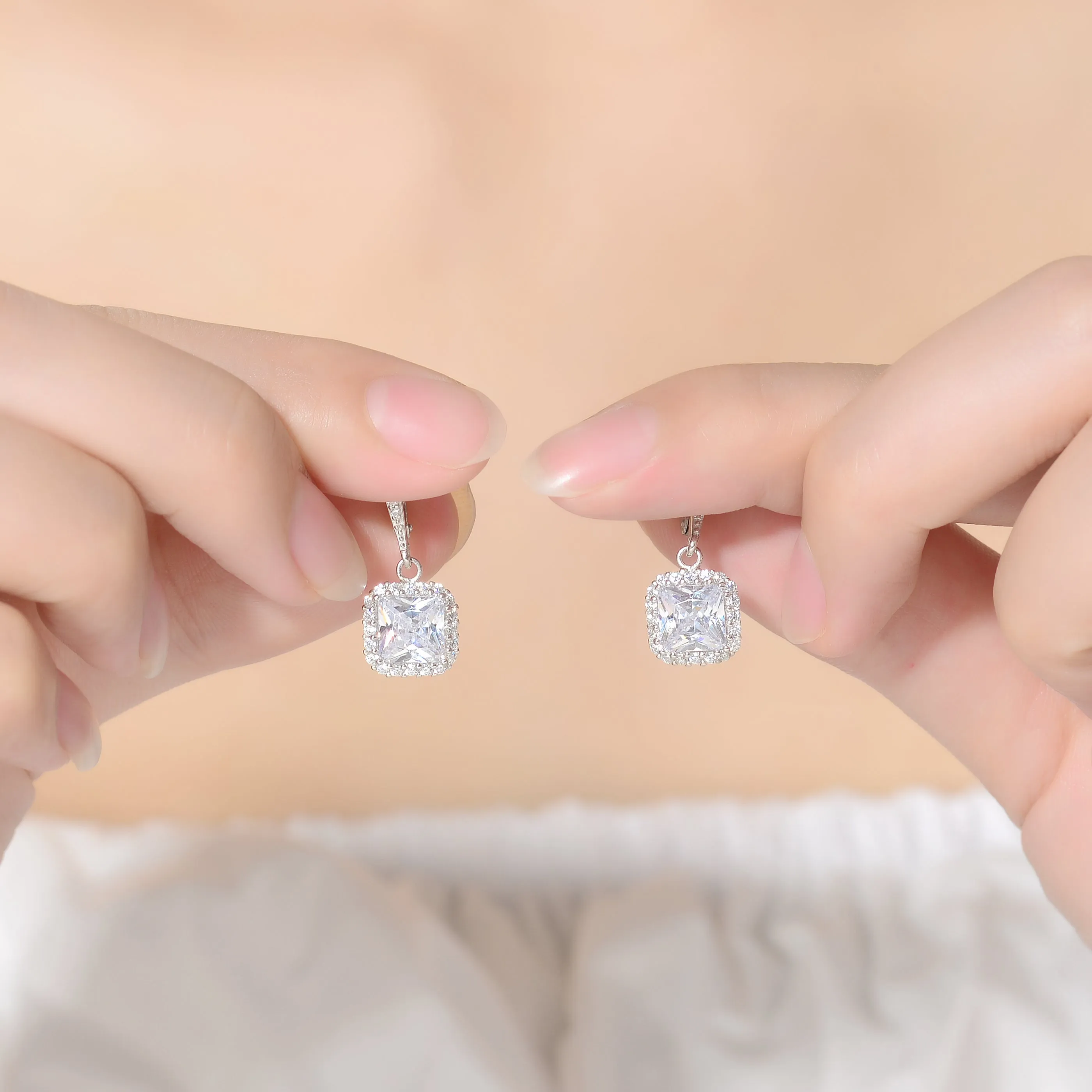 Palais Square Earrings