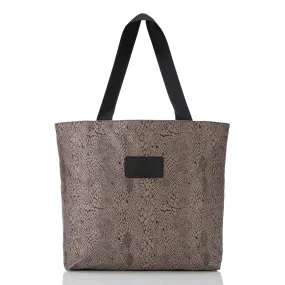 Python Day Tripper / Espresso & Black