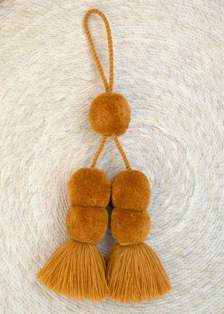 Solid Colour Pompoms - 12 Colours