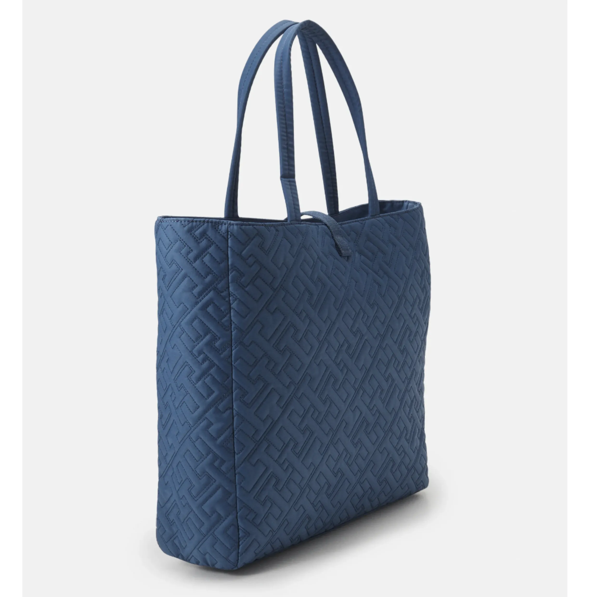 Tommy Hilfiger TH MONOGRAM QUILTED FLOW TOTE 4495